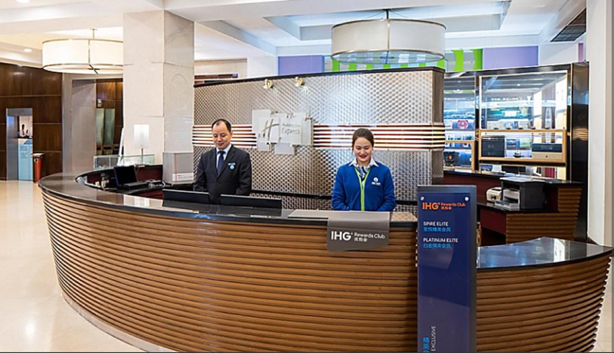 Holiday Inn Express Zhengzhou Zhongzhou By Ihg Екстериор снимка
