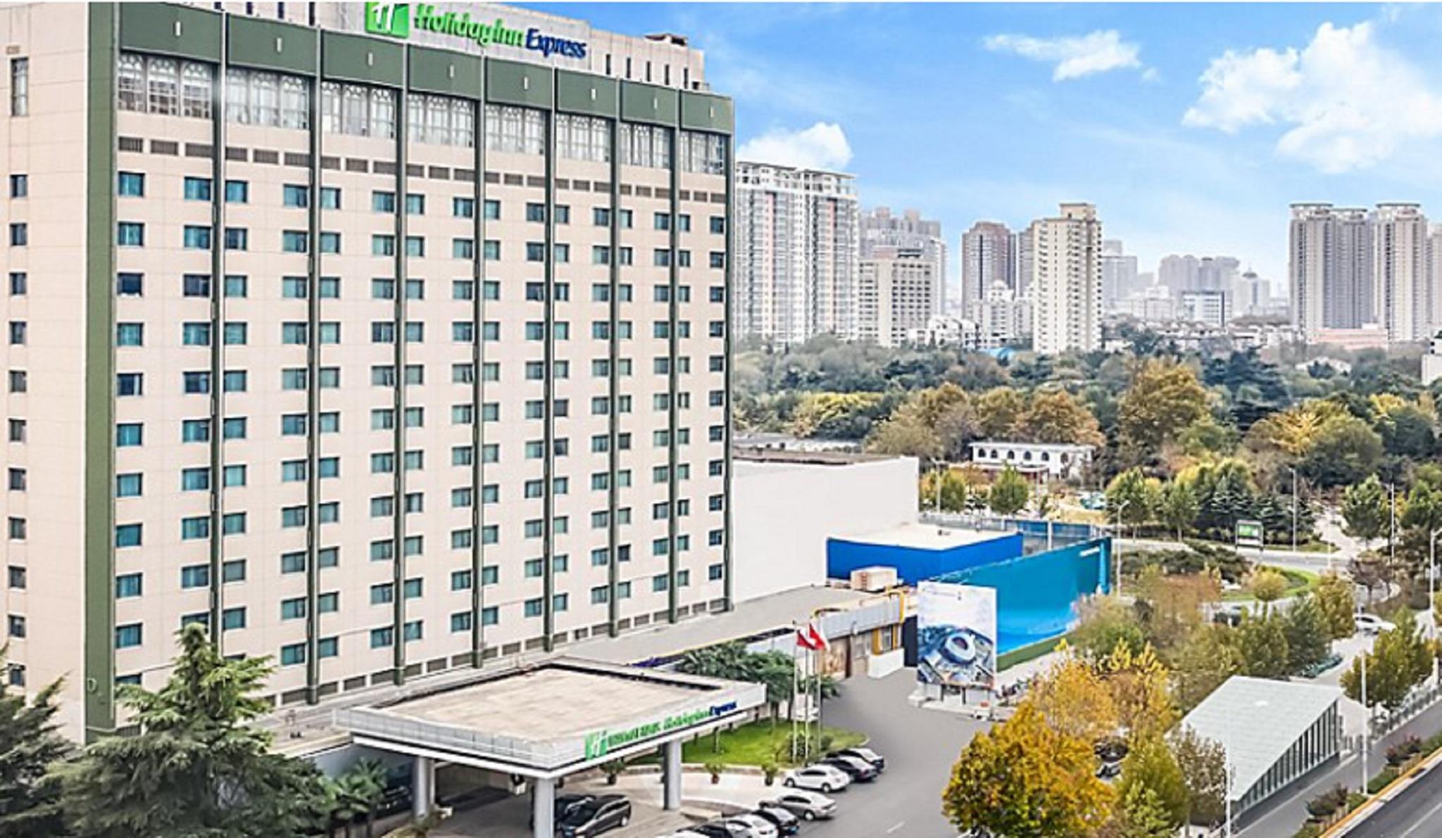 Holiday Inn Express Zhengzhou Zhongzhou By Ihg Екстериор снимка