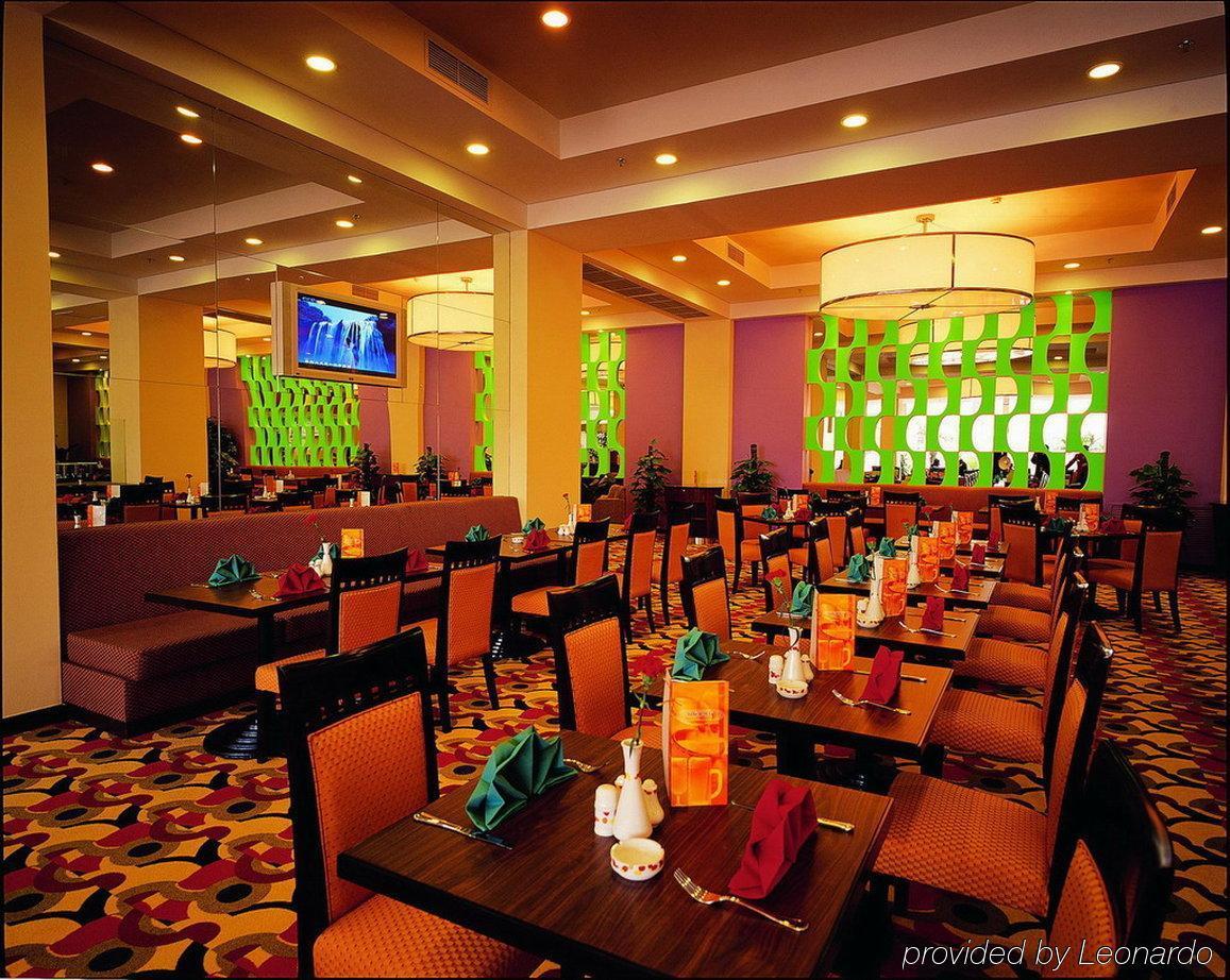 Holiday Inn Express Zhengzhou Zhongzhou By Ihg Ресторант снимка